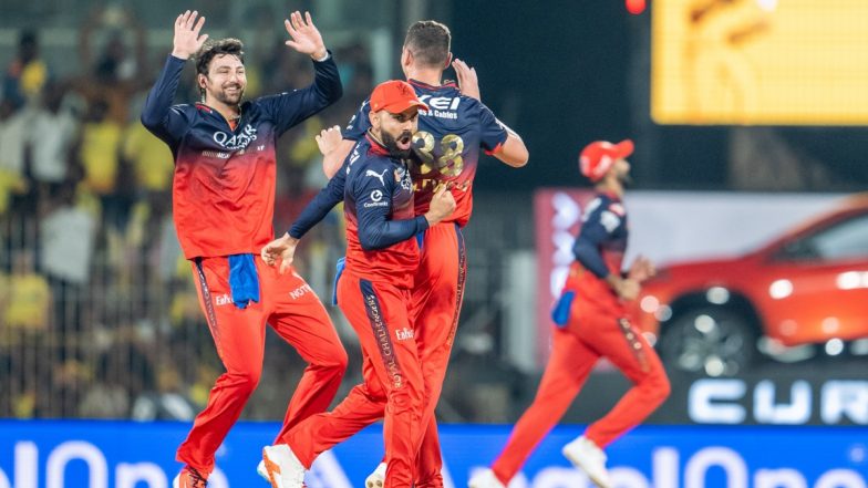 PBKS vs RCB, Qualifier 1 1st Inning Scorecard: जोश हेज़लवुड और सुयश शर्मा के आगे पंजाब किंग्स के बल्लेबाजों ने टेके घुटने, फाइनल में पहुंचने के लिए रॉयल चैलेंजर्स बेंगलुरु को मिला 102 रनों का लक्ष्य; यहां देखें पहली पारी का स्कोरकार्ड
