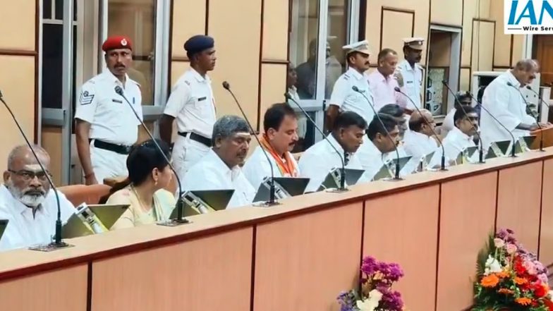 Puducherry Budget 2025-26: पुडुचेरी के बजट में बड़ा ऐलान, महिलाओं को 2500 और छात्रों को मिलेगा 1000 रुपये महीना