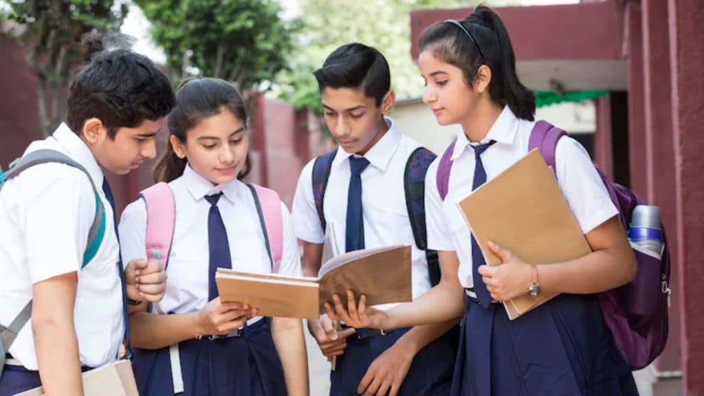 MP Board Result 2025: एमपी बोर्ड 10वीं-12वीं के नतीजे मई में होंगे घोषित, आज आई ये बड़ी अपडेट