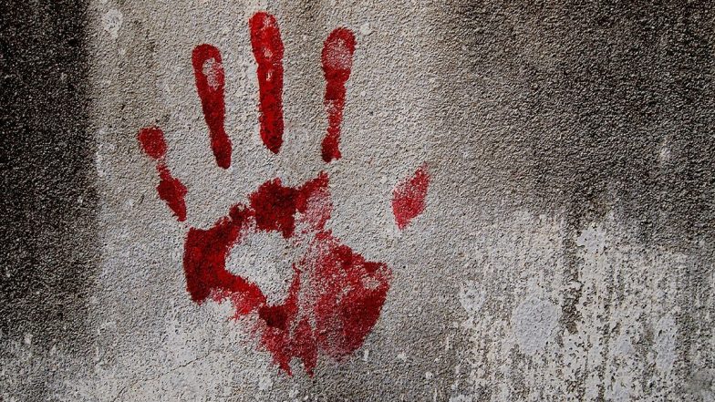 Jaunpur Shocker: सुजानगंज थाना क्षेत्र के बेलवार गावं में युवक की पीट-पीटकर हत्या, 8 गिरफ्तार; इलाके में तनाव (Watch Video)