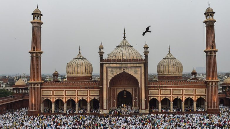 Eid Namaz Timings: भारत में कितने बजे अदा की जायेगी ईद-उल-फित्र की नमाज़, दिल्ली, मुंबई, हैदराबाद, लखनऊ का जानें समय