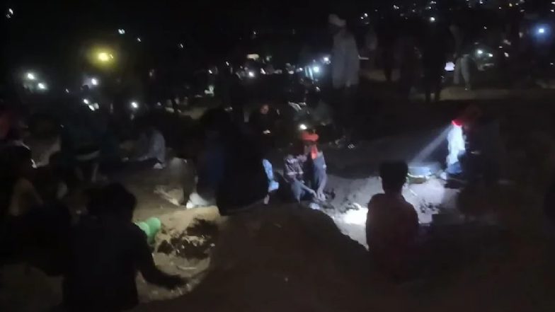 VIDEO: बुरहानपुर के असीरगढ़ किले में मुगलों का खजाना लूटने पहुंची भीड़! 'छावा' फिल्म देखने के बाद फैली अफवाह, रातभर खुदाई करते रहे लोग
