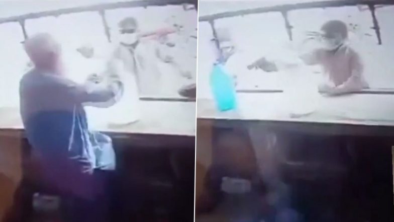Video: हाफिज सईद के रिश्तेदार और लश्कर-ए-तैयबा के फाइनेंसर कारी अब्दु रहमान की कराची में गोली मारकर हत्या