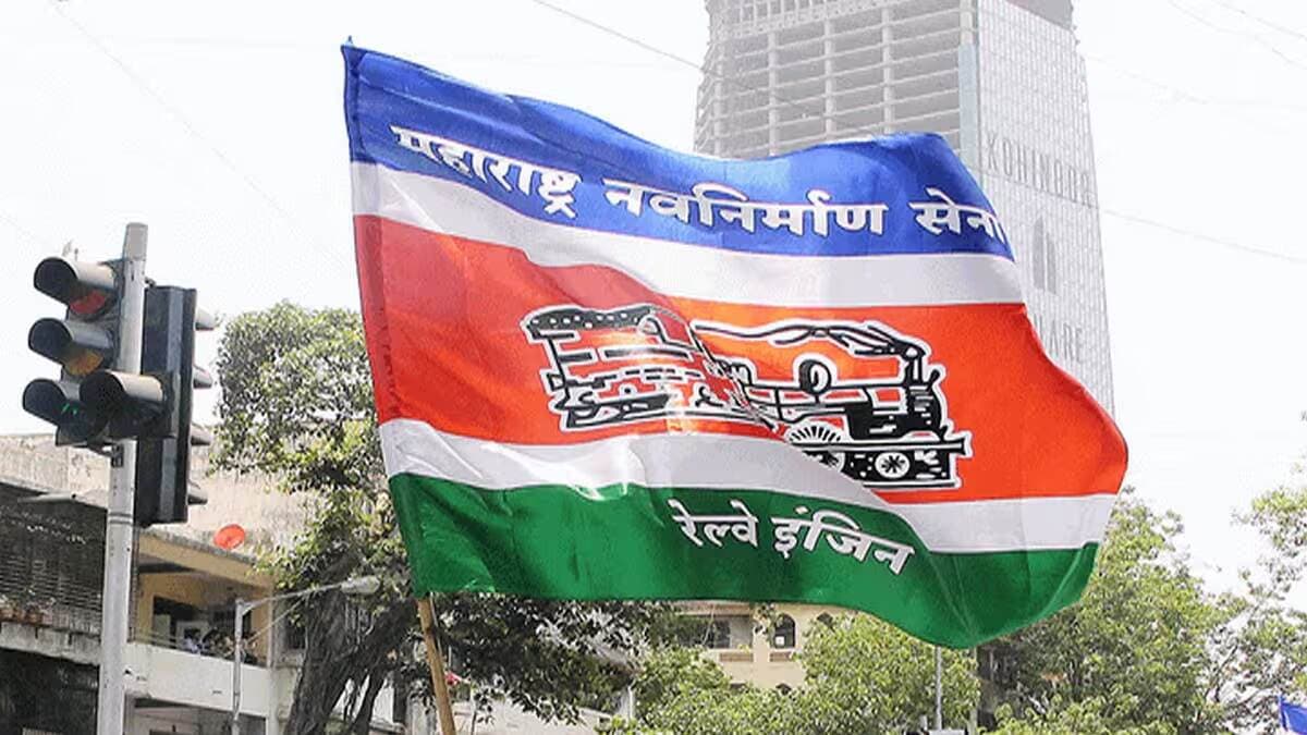 मनसे के कार्यकर्ताओं ने मराठी नहीं बोलने पर सुपरमार्केट के कर्मचारी को थप्पड़ मारा