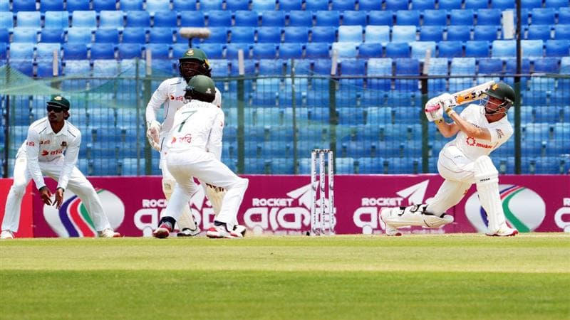 Bangladesh Beat Zimbabwe, 2nd Test Day 3 Video Highlights: बांग्लादेश ने जिम्बाब्वे को दूसरे टेस्ट में एक पारी और 106 रनों से रौंदा, सीरीज में की 1-1 की बराबरी; यहां देखें तीसरे दिन के मैच का वीडियो हाइलाइट्स
