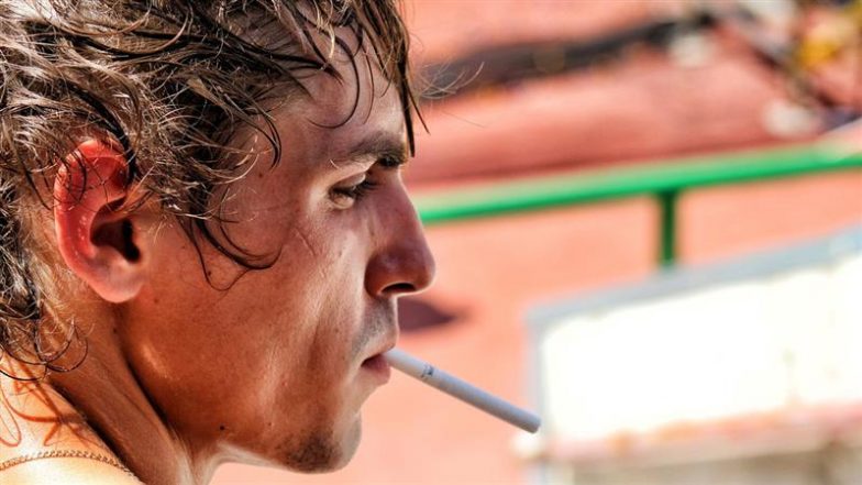 Smoking Effect on Health: सिगरेट पीने से पुरुषों में कम हो सकती है पिता बनने की क्षमता