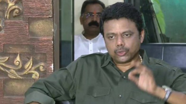 Mumbai: गैस मूल्य वृद्धि के खिलाफ यूबीटी शिवसेना की रैली, विधायक सुनील राउत समेत कई पर मामला दर्ज