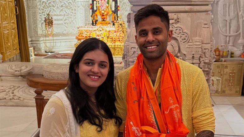 IPL 2025: सूर्यकुमार यादव और पत्नी देविशा शेट्टी ने LSG बनाम MI मैच से पहले अयोध्या में राम मंदिर का किया दौरा, रामलला का किए दर्शन, देखें तस्वीरें