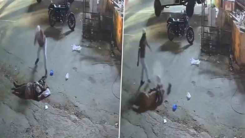 Hyderabad Shocker: हैदराबाद के गाचीबोवली के पास पति ने गर्भवती पत्नी पर पत्थर से बार-बार किया हमला, शॉकिंग घटना कैमरे में कैद