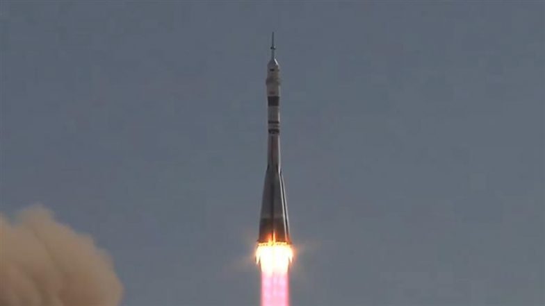 International Space Station News: नासा के एस्ट्रोनॉट जॉनी किम, रूस के दो साथियों संग अंतरिक्ष स्टेशन के लिए रवाना, करीब 3 घंटे में होगी डॉकिंग; VIDEO