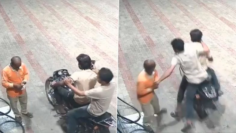 VIDEO: पेट्रोल पंप पर तेल भरने के बाद पैसे लूटकर भागने लगे दो बदमाश, कर्मचारियों ने बहादुरी दिखाते हुए दोनों को दबोचा, अमरोहा का वीडियो आया सामने