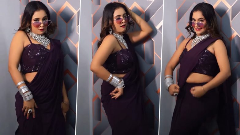 भोजपुरी एक्ट्रेस risha Kar Madhu ने साड़ी में किया सेक्सी डांस, अदाओं से बढ़ाया सोशल मीडिया का तापमान (Watch Video)