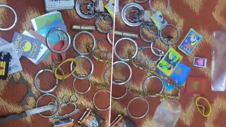 Nasik Shocker: छात्रों के बैग में मिली कंडोम, चाकू और ताश की गड्डी, घटना का वीडियो देख भड़के लोग; बोले- ऐसे कैसे बढ़ेगा इंडिया? (Watch Video)