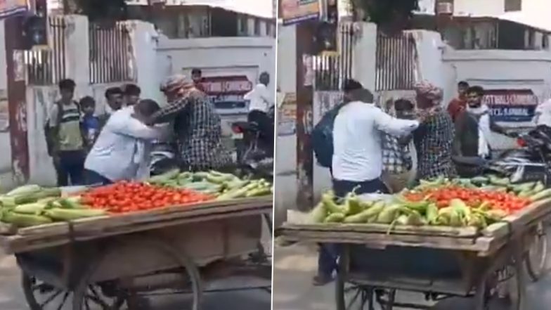 Viral Video: कार को लगी टक्कर, गाड़ी चालक ने उतरकर की मारने की कोशिश, लेकिन सब्जी विक्रेता ने ही कार सवार को जमकर पीट दिया, संभल का वीडियो आया सामने