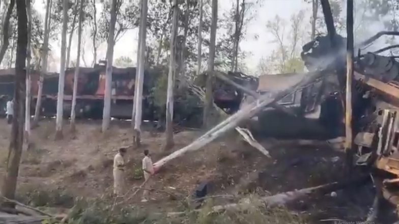 Jharkhand Train Accident: झारखंड के साहिबगंज में 2 मालगाड़ियों के बीच में टक्कर; दो लोको पायलट समेत 3 लोगों की मौत, 4 लोग घायल (Watch Video)