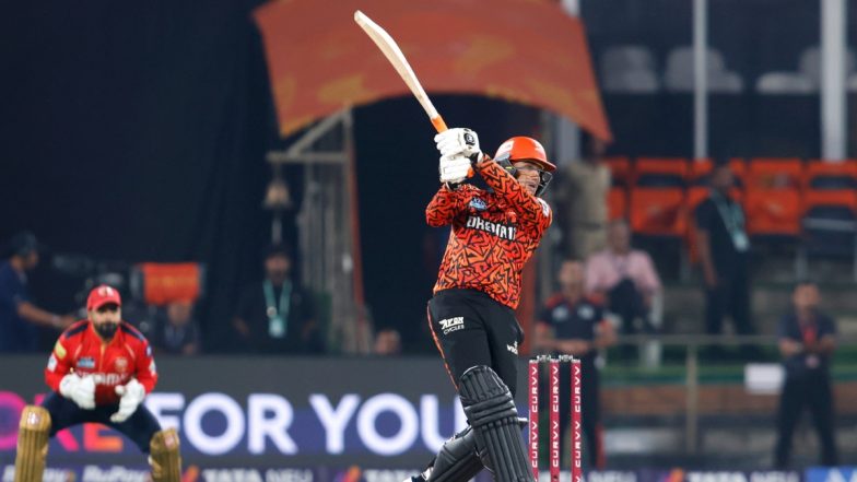 Abhishek Sharma Century: अभिषेक शर्मा ने जड़ा महज 40 गेंदों पर ताबड़तोड़ शतक, सनराइजर्स हैदराबाद का स्कोर 170 के पार