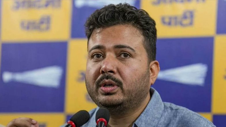 गुजरात में आम आदमी पार्टी की बढ़ती ताकत से घबराई सरकार, डराने के लिए सीबीआई को भेजा: दुर्गेश पाठक