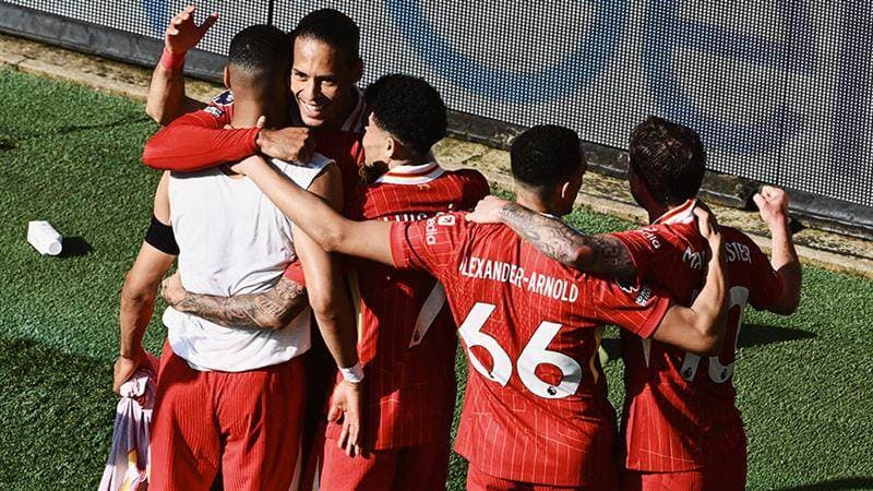 Liverpool Wins Premier League 2024-25 Title: लिवरपूल ने दूसरी बार जीता प्रीमियर लीग, एंफील्ड में टोटेनहम हॉटस्पर को 5-1 से हराकर किया खिताब पर कब्जा