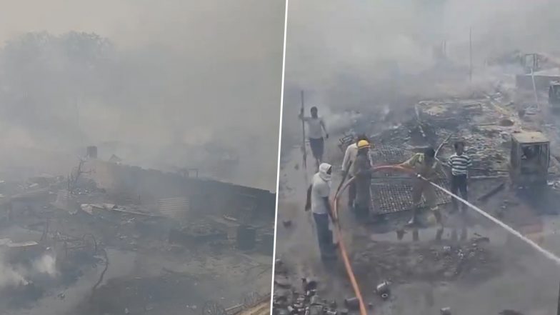 Lucknow Fire Video: लखनऊ के फैजुल्लागंज में कई झुग्गियों में लगी भीषण आग, दमकल की टीम काबू पाने की कोशिश में जुटी
