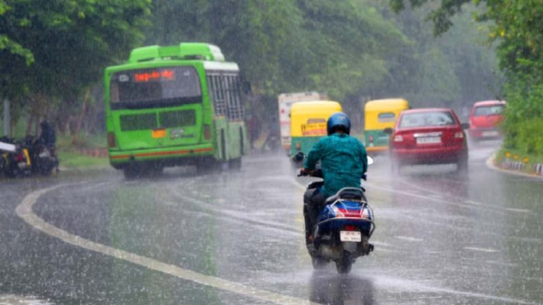 Delhi-NCR Weather: दिल्ली-एनसीआर में इस हफ्ते छाए रहेंगे बादल, बारिश और हल्के प्रदूषण से लोगों को मिलेगी राहत