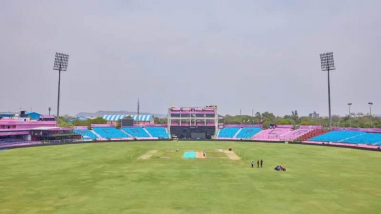 PBKS vs DC, TATA IPL 2025 66th Match Pitch Report And Weather Update: जयपुर में पंजाब किंग्स के बल्लेबाजों की आएगी आंधी या दिल्ली कैपिटल्स के गेंदबाज करेंगे वापसी, मैच से पहले जानें पिच रिपोर्ट और मौसम का हाल