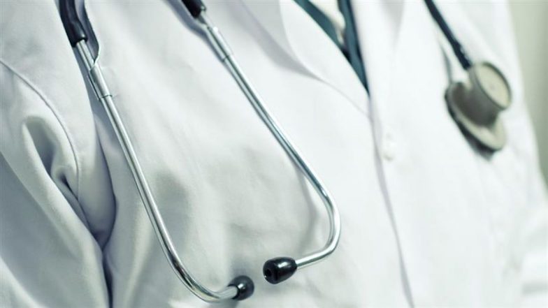 Penis Reconstruct Surgery: नागपुर के डॉक्टरों का कमाल! कैंसर से लिंग गंवा चुके युवक का प्लास्टिक सर्जरी कर किया गया नया अंग रीकंस्ट्रक्ट, लता मंगेशकर हॉस्पिटल में चला 9 घंटे ऑपरेशन