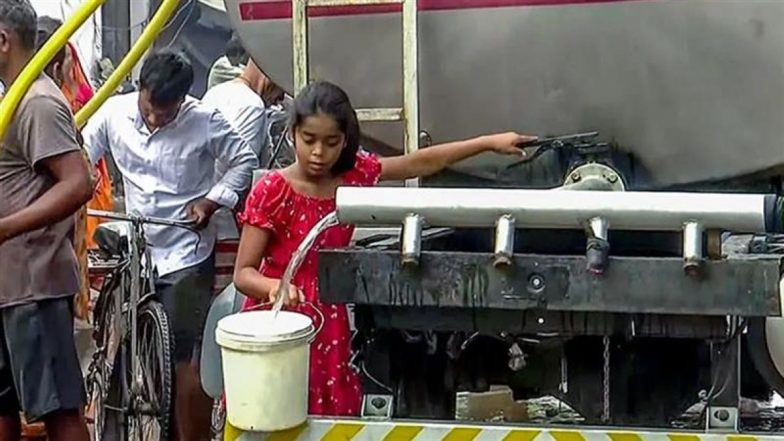 PMC Hikes Water Tanker Rates: पुणे में टैंकर का पानी हुआ महंगा, PMC ने बढ़ाया रेट, 5 फीसदी की बढ़ोतरी
