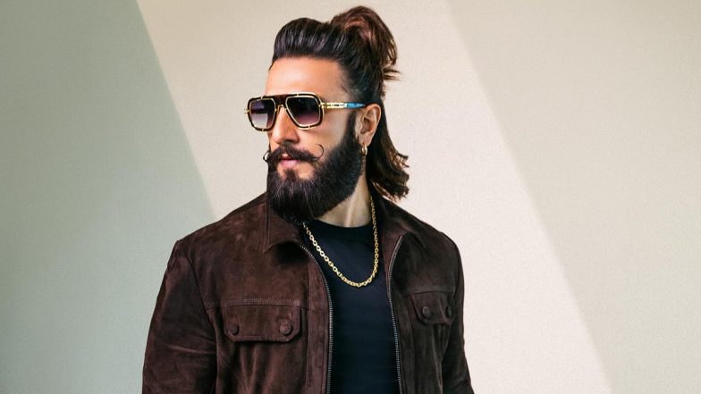 Ranveer Singh on Shaktimaan: श&zwj;क्तिमान फिल्म प्रोजेक्ट से जुड़ी खबरों पर रणवीर सिंह ने लगाई रोक, बताया &lsquo;कोरी अफवाह&rsquo;