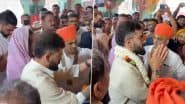 Anushka-Virat Visits Ayodhya Hanuman Garhi Temple: अनुष्का शर्मा और विराट कोहली ने अयोध्या में किए हनुमान गढ़ी मंदिर के दर्शन, सिर झुकाकर मांगी दुआएं (Watch Video)
