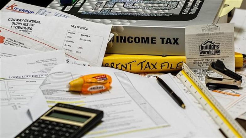 ITR Filing Deadline Extended: इनकम टैक्स रिटर्न भरने की आखिरी तारीख बढ़ी; अब 15 सितंबर 2025 तक कर सकेंगे फाइल, यहां मिलेगी डिटेल