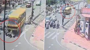 Madhya Pradesh Bus Accident: भोपाल में तेज रफ्तार स्कूल बस ने ट्रैफिक सिग्नल पर इंतजार कर रहे वाहनों को मारी टक्कर, एक महिला की मौत और कई घायल (वीडियो देखें)