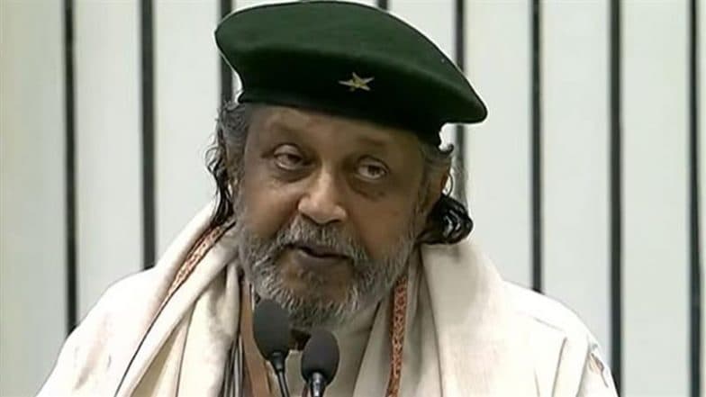 Mithun Chakraborty рдХреЛ BMC рдиреЗ рдердорд╛рдпрд╛ рдиреЛрдЯрд┐рд╕, рдорд▓рд╛рдб рдореЗрдВ рдЕрд╡реИрдз рдирд┐рд░реНрдорд╛рдг рдХреЛ рд▓реЗрдХрд░ рдЙрдареЗ рд╕рд╡рд╛рд▓