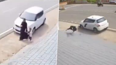 Accident Caught on Camera: केरल के मलप्पुरम में तेज रफ्तार कार ने नियंत्रण खोने के बाद महिला को मारी टक्कर, वीडियो आया सामने