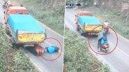 Kerala: कोझिकोड में ईंटों से लदे ट्रक ने स्कूटी सवार महिला को मारी टक्कर, बाल-बाल बची, वीडियो आया सामने