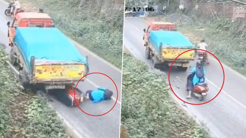 Kerala: कोझिकोड में ईंटों से लदे ट्रक ने स्कूटी सवार महिला को मारी टक्कर, बाल-बाल बची, वीडियो आया सामने