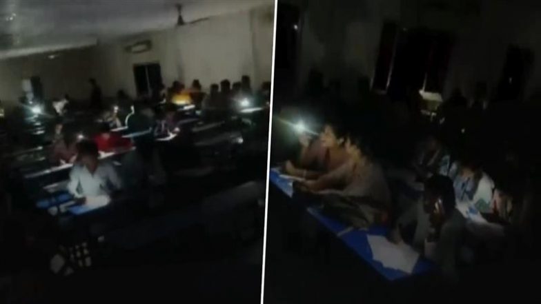 Bihar: बेतिया में बिजली गुल होने के बाद छात्रों को परीक्षा देने के लिए मोबाइल फ्लैशलाइट का किया इस्तेमाल, देखें वीडियो