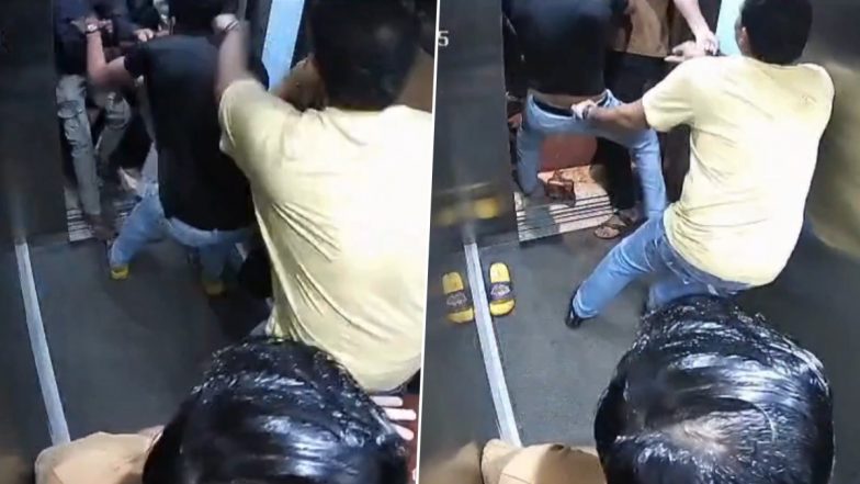 Goregaon Fight Video: पार्किंग के विवाद में लिफ्ट के अंदर हुई लोगों के बीच जमकर मारपीट, गोरेगांव की सोसाइटी का वीडियो आया सामने