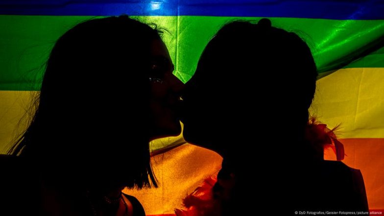 कब और कैसे विकसित होता है यौन रुझान?