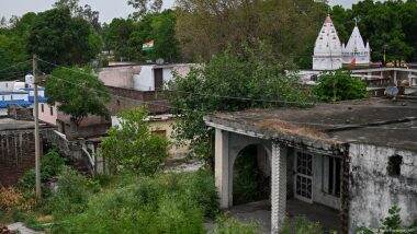 भारत-पाकिस्तान की सीमा पर बसे गांवों की बेचैनी और तैयारी भारत-पाकिस्तान की सीमा पर बसे गांवों की बेचैनी और तैयारी