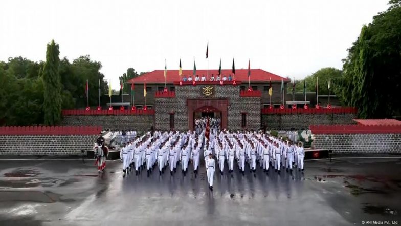 LIVE: राष्ट्रीय रक्षा अकादमी यानी एनडीए की महिला कैडेटों का पहला बैच शुक्रवार, 30 मई को आधिकारिक रूप से ग्रैजुएट हो गया.