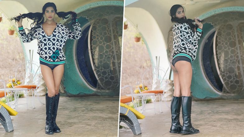 Poonam Pandey ने शेयर की बोल्ड तस्वीरें, ओवरसाइज्ड स्वेटर और लॉन्ग बूट्स में दिखा स्टाइलिश अंदाज़ (View Pics)