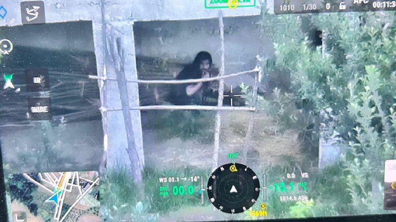 VIDEO: मौत से पहले तड़पता दिखा जैश का आतंकी, त्राल एनकाउंटर का ड्रोन वीडियो आया सामने