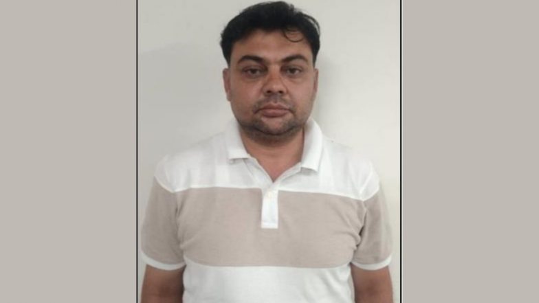 UP: रामपुर का शहजाद बना ISI का जासूस, एटीएस ने मुरादाबाद से किया गिरफ्तार; पूछताछ जारी