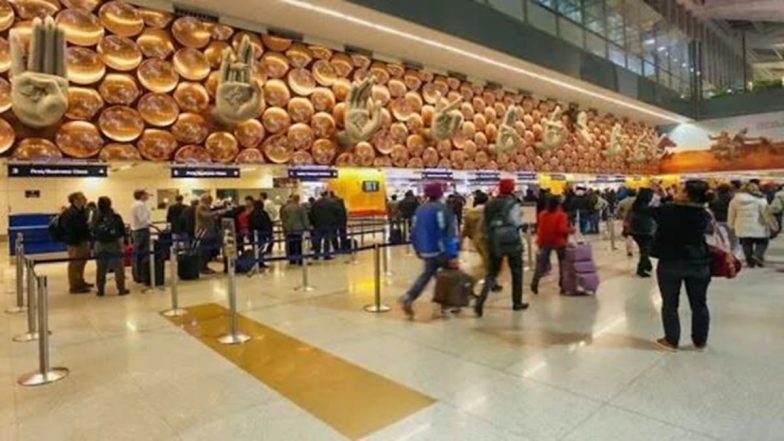 Delhi Airport: दिल्ली एयरपोर्ट पर एटीएस सिस्टम में तकनीकी खराबी, यात्रियों के लिए एडवाइजरी जारी