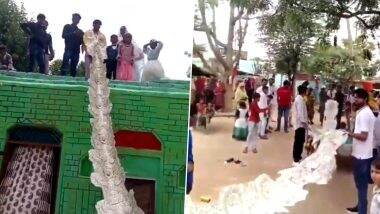 Rajasthan Video: किराए से मंगवाया 14 लाख 50 हजार रूपए के नोटों का हार पहनकर दुल्हे ने की शादी, लौटाते वक्त बदमाशों ने लूटा Rajasthan Video: किराए से मंगवाया 14 लाख 50 हजार रूपए के नोटों का हार पहनकर दुल्हे ने की शादी, लौटाते वक्त बदमाशों ने लूटा