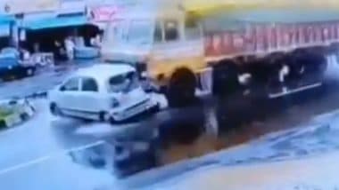 Mandsaur Road Accident: मंदसौर में भीषण सड़क हादसा! तेज रफ्तार ट्रक ने कार को 100 मीटर तक घसीटा, एक्सीडेंट का भयावह वीडियो आया सामने; VIDEO