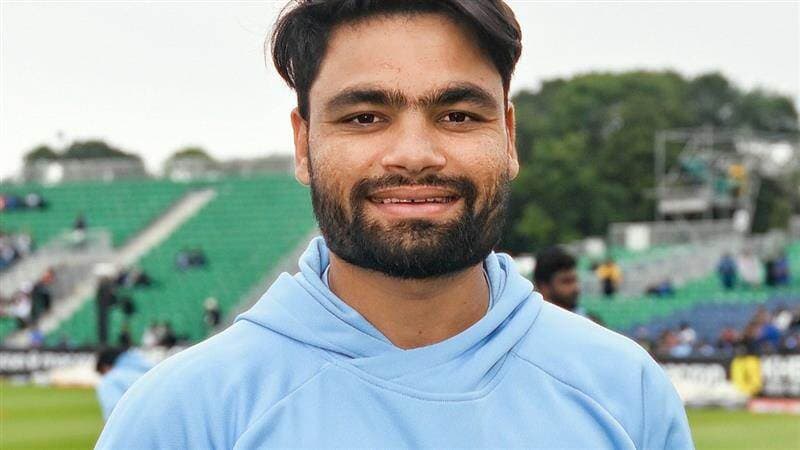 Rinku Singh Appointed Basic Education Officer: सिर्फ 9वीं तक पढ़े रिंकू सिंह को उत्तर प्रदेश में मिला बेसिक शिक्षा अधिकारी का पद, उठे सवाल Rinku Singh Appointed Basic Education Officer: सिर्फ 9वीं तक पढ़े रिंकू सिंह को उत्तर प्रदेश में मिला बेसिक शिक्षा अधिकारी का पद, उठे सवाल