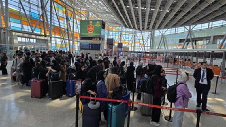 Operation Sindhu: ईरान से भारतीय नागरिकों की निकासी के लिए जाएगा एक और विमान, छात्रों ने बताया ईरान में स्थिति बहुत खराब