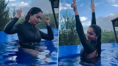 Tridha Choudhury Hot Pool Video: ‘आश्रम’ एक्ट्रेस त्रिधा चौधरी का स्विमिंग पूल में दिखा बोल्ड अंदाज़, वीडियो हुआ वायरल (Watch Video) Tridha Choudhury Hot Pool Video: ‘आश्रम’ एक्ट्रेस त्रिधा चौधरी का स्विमिंग पूल में दिखा बोल्ड अंदाज़, वीडियो हुआ वायरल (Watch Video)