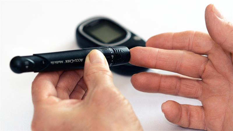 Diabetes: 'डायबेसिटी' 21वीं सदी की बीमारी, जिससे नहीं संभले तो जीवन पर पड़ेगी भारी